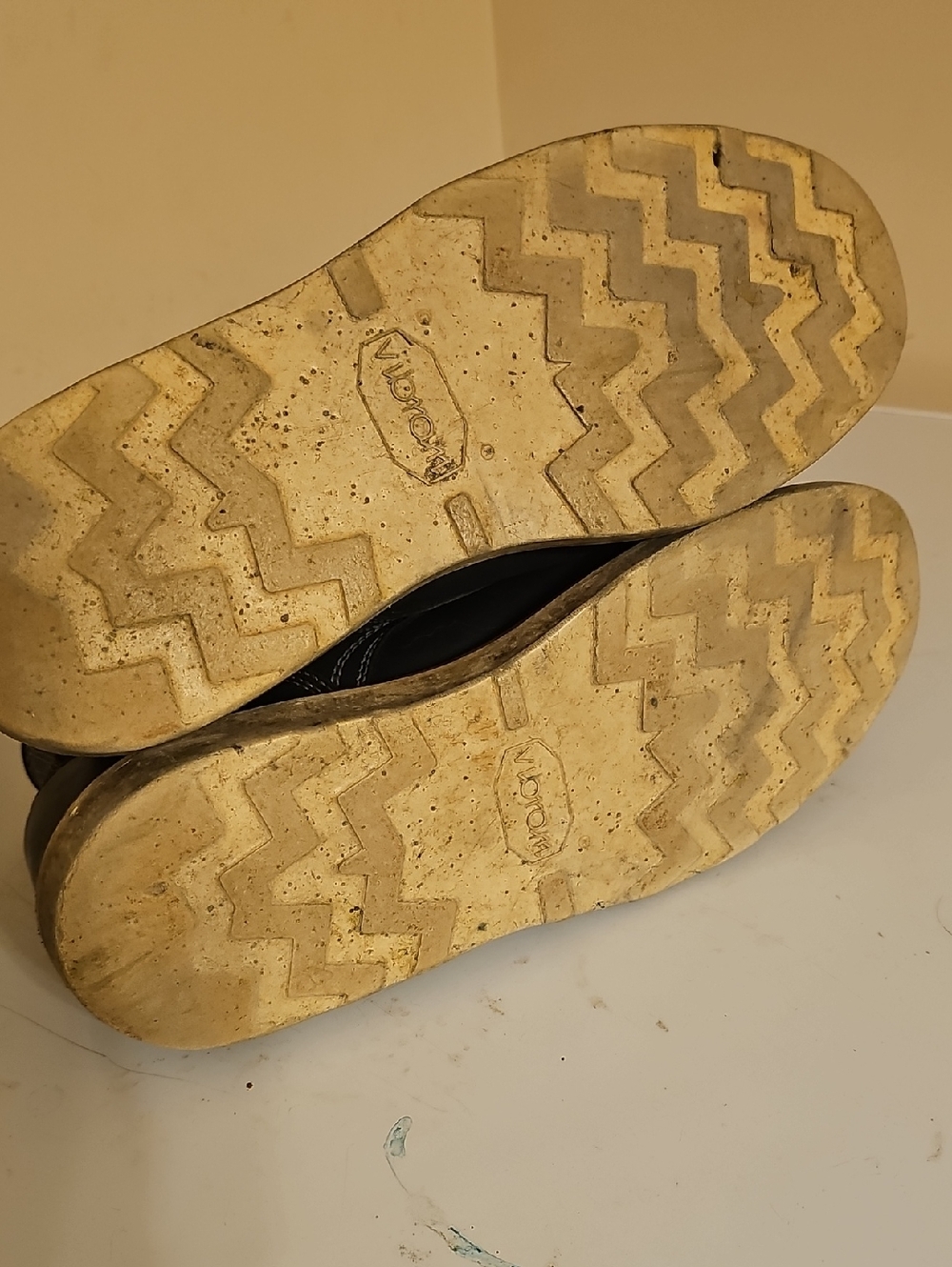 Whites Work Boots - Picture 4 of 7